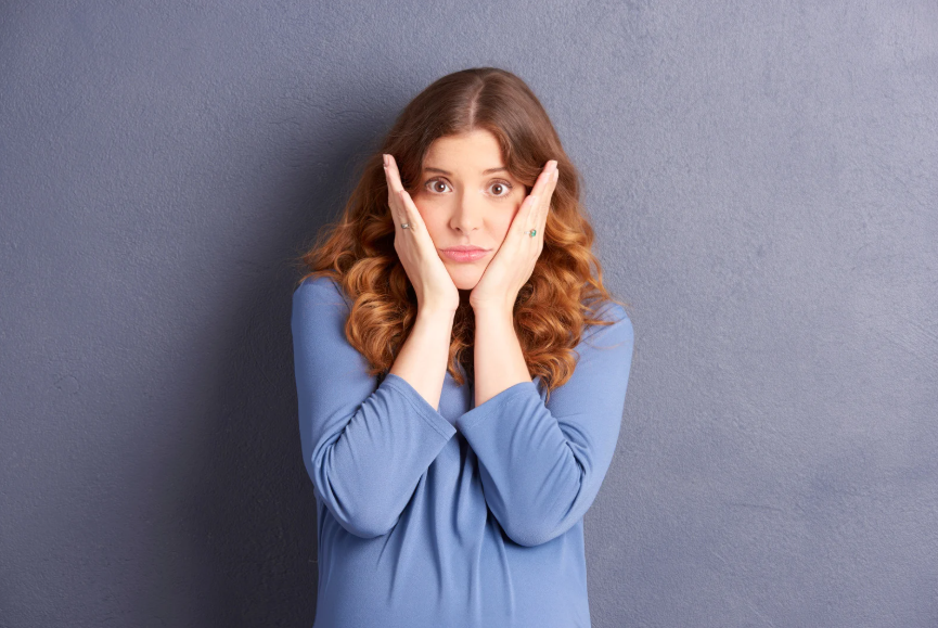 Madre conectando con su hijo